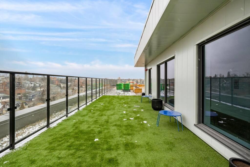 Chic 1Br Kensington Unit W/Parking Apartamento YYC Exterior foto