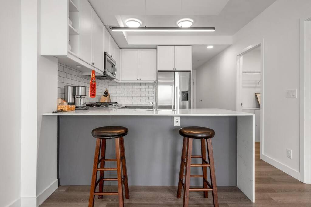 Chic 1Br Kensington Unit W/Parking Apartamento YYC Exterior foto