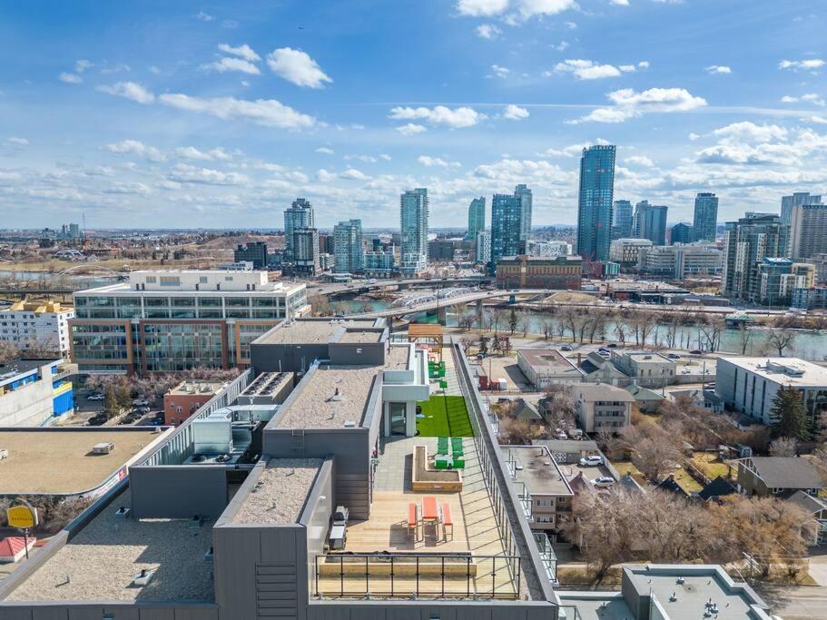 Chic 1Br Kensington Unit W/Parking Apartamento YYC Exterior foto