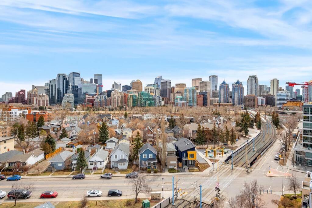 Chic 1Br Kensington Unit W/Parking Apartamento YYC Exterior foto