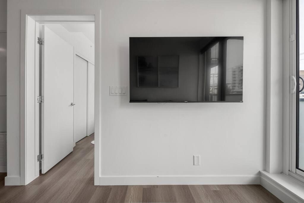 Chic 1Br Kensington Unit W/Parking Apartamento YYC Exterior foto